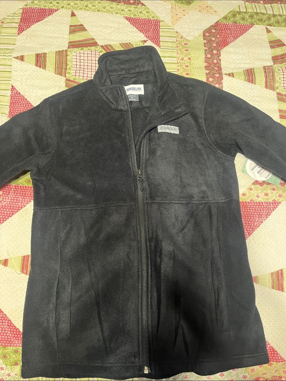 Magellan Outdoors Kids Black Full-Zip Fleece Jacket